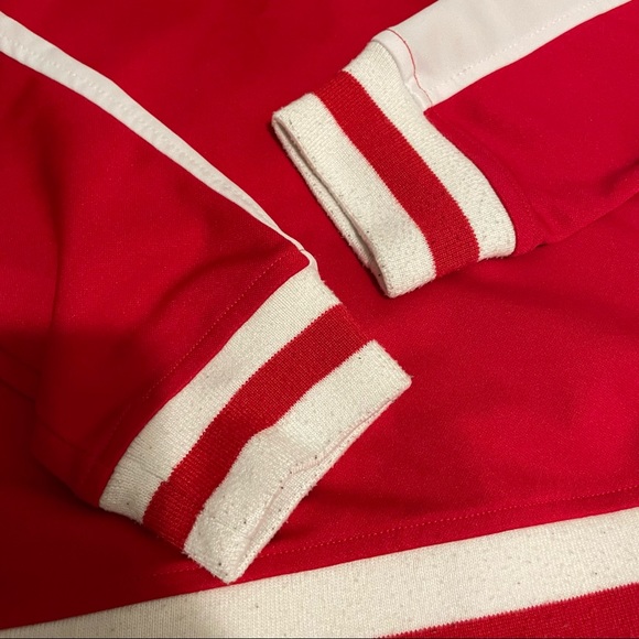 Red and white Champion track jacket - Picture 5 of 7